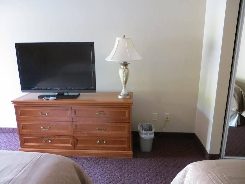 Burbank Inn And Suites Eksteriør billede