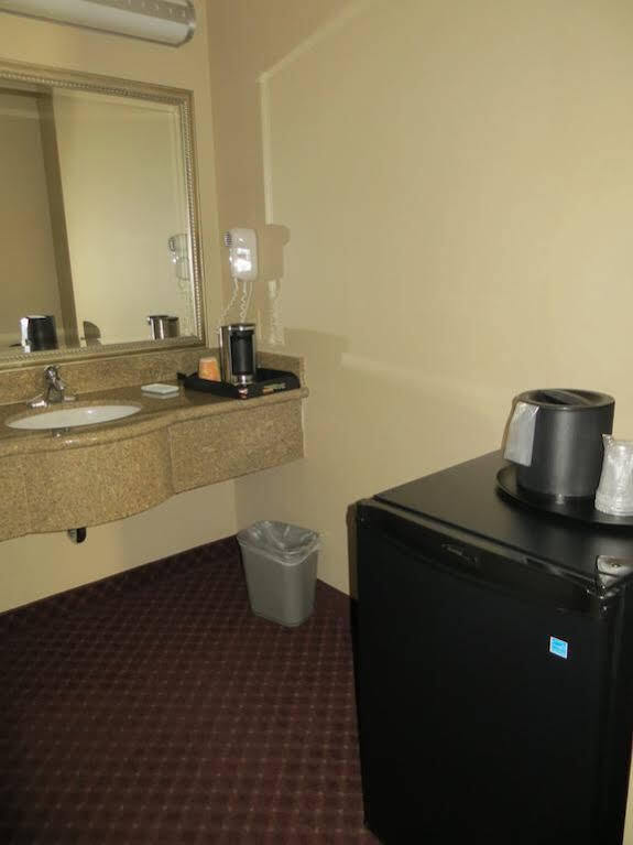 Burbank Inn And Suites Eksteriør billede